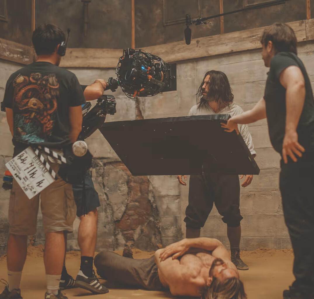 Behind the scenes in Bedlam